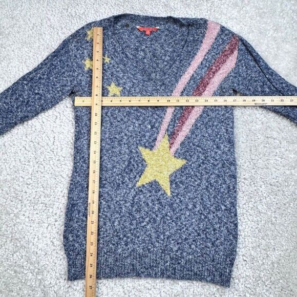 Modcloth Shooting For The Star V-Neck Sweater - Picture 7 of 8